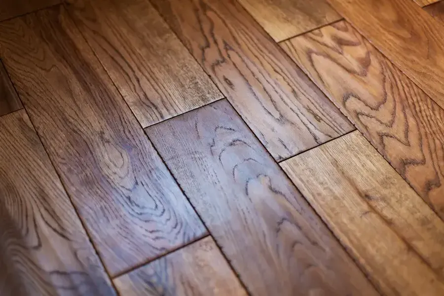 How To Choose The Right Material For Floor Repairs in Chicago, IL